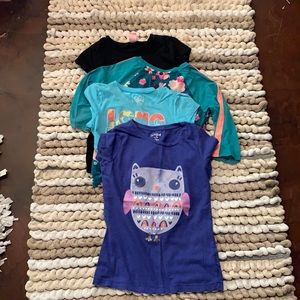 4 Piece T-shirts. For girls.💜💚💚💛🧡🖤❤️🤍🤎